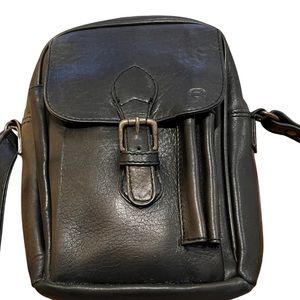 Ellington Black Leather Messenger Crossbody Bag
